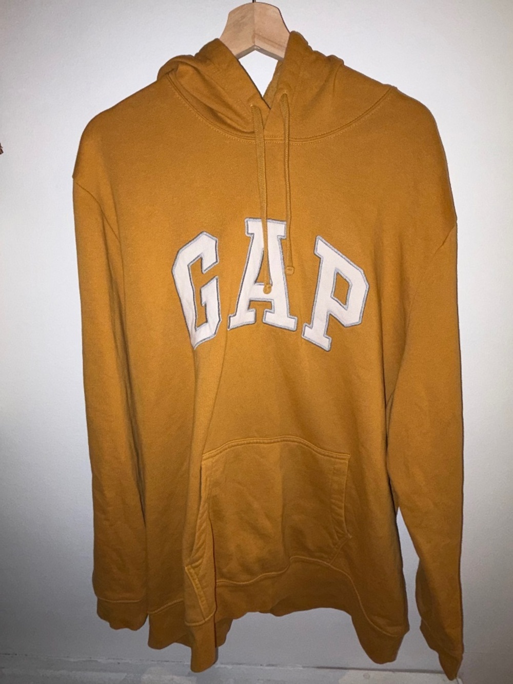 GAP Arch Logo Fleece Pullover Hoodie - Mustard Yellow (Size XXL)
